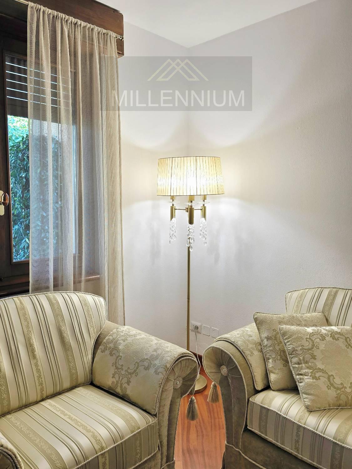 Villa in vendita a Arona