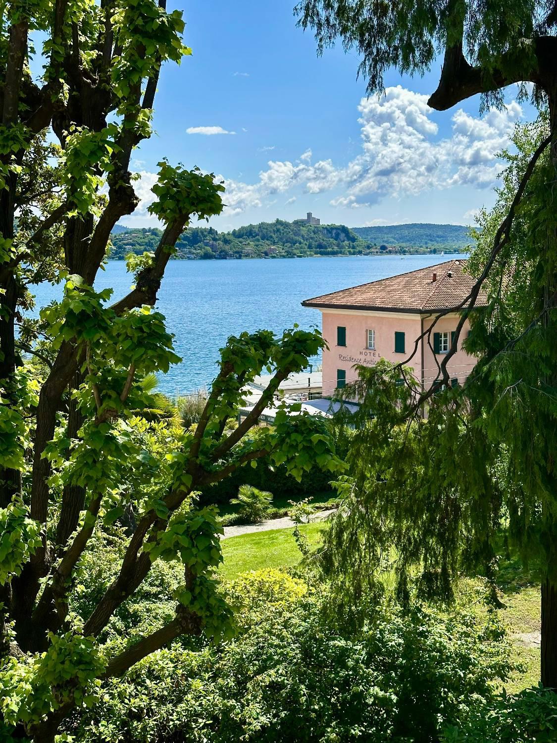 Trilocale in vendita a Meina