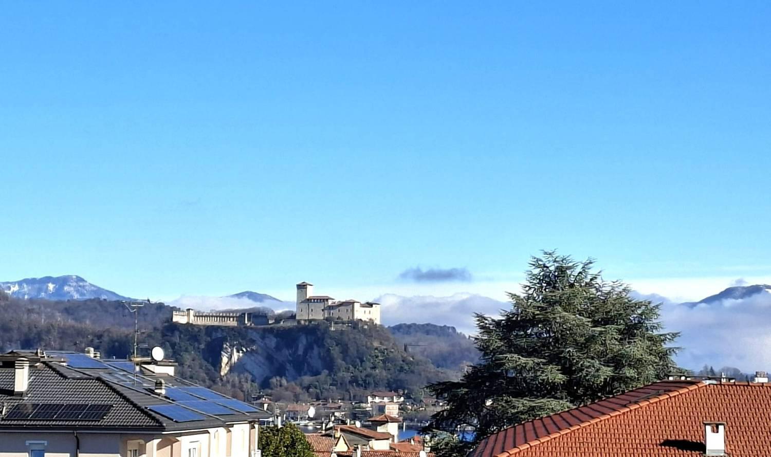 Quadrilocale in vendita a Arona