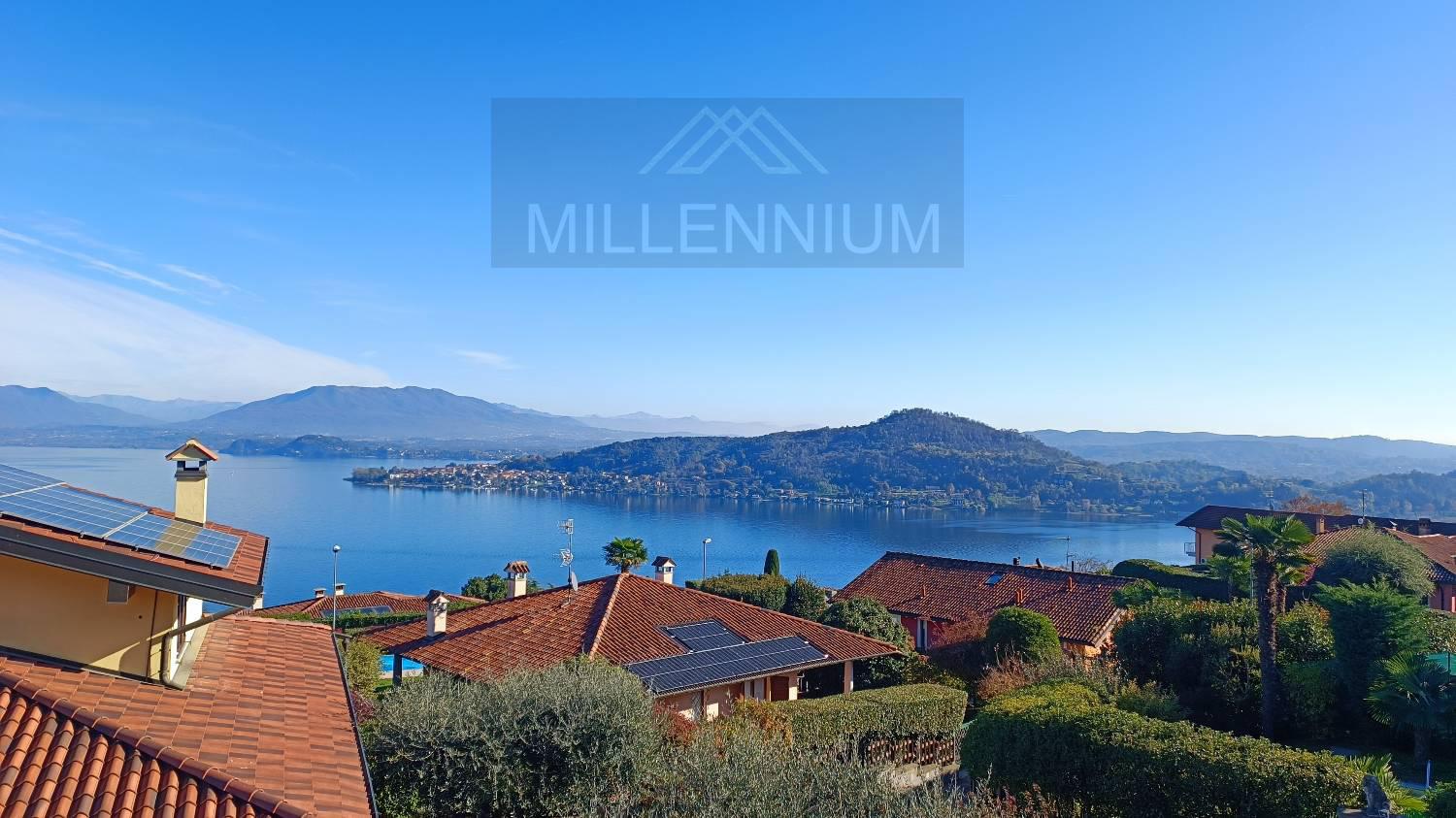 Villa in vendita a Meina