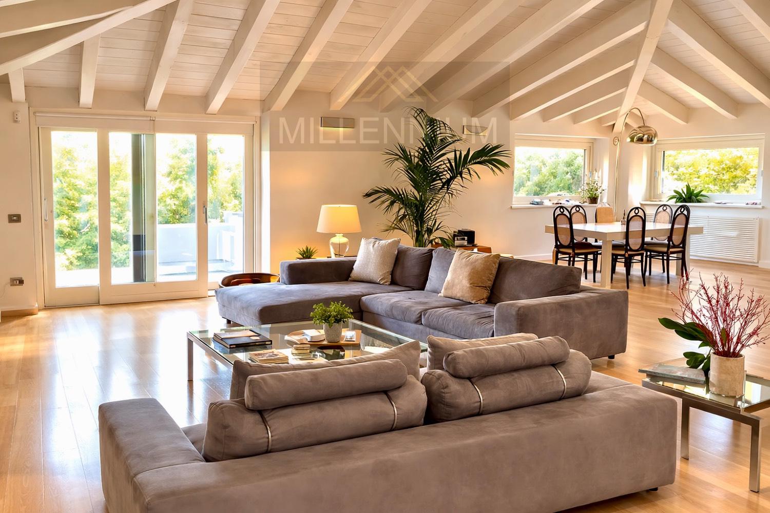 Villa in vendita a Arona