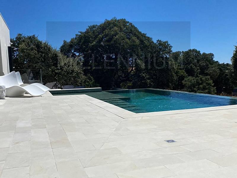 Terreno Edificabile con giardino a Arona