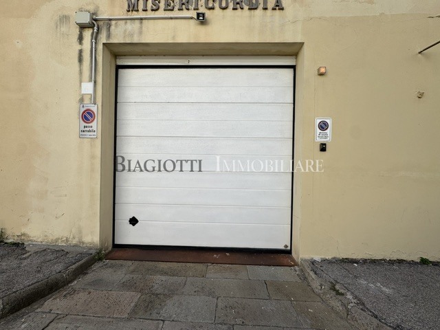 Box/Garage 70mq ristrutturato, Livorno antignano