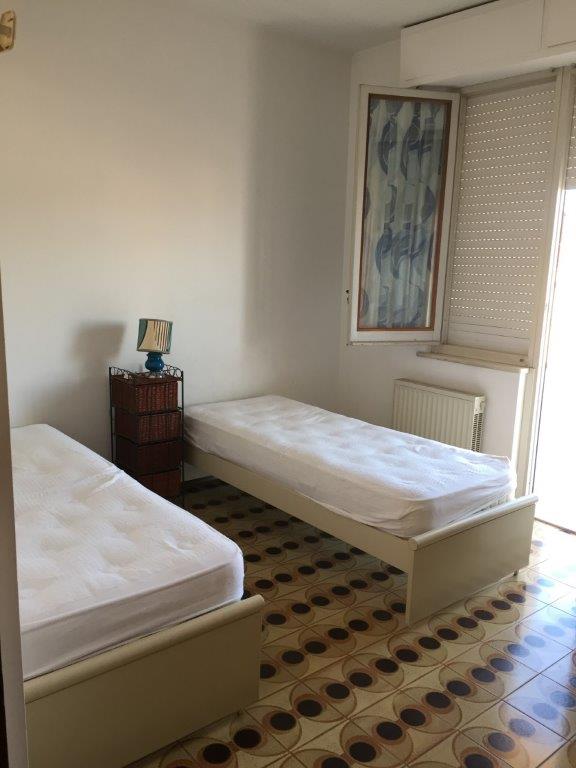 Quadrilocale arredato in affitto a Roseto degli Abruzzi