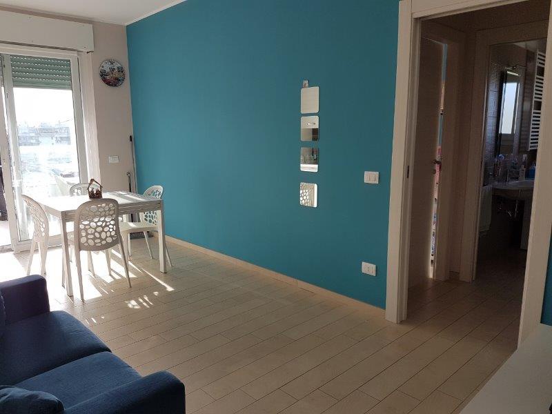 Bilocale arredato in affitto a Roseto degli Abruzzi