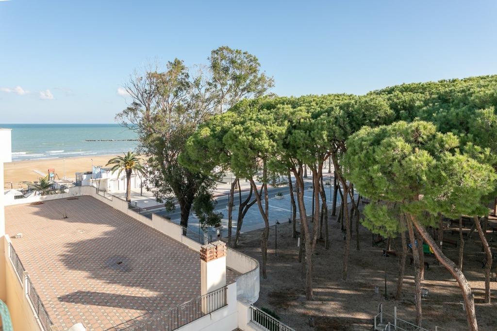 Bilocale arredato in affitto in lungomare roma, Roseto degli Abruzzi