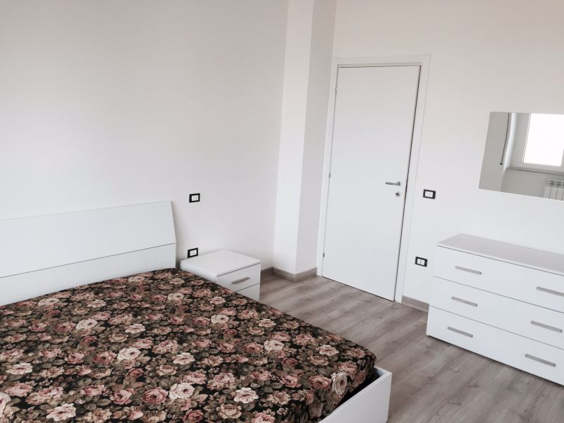 Trilocale arredato in affitto in lungomare roma, Roseto degli Abruzzi