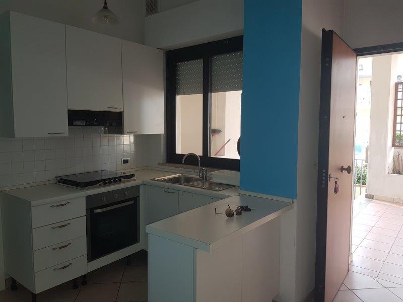 Trilocale arredato in affitto in lungomare trieste, Roseto degli Abruzzi