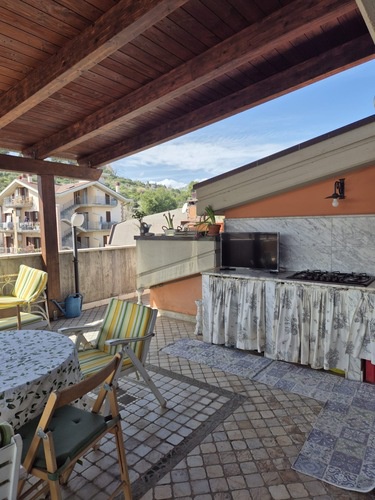 Quadrilocale arredato in affitto a Roseto degli Abruzzi