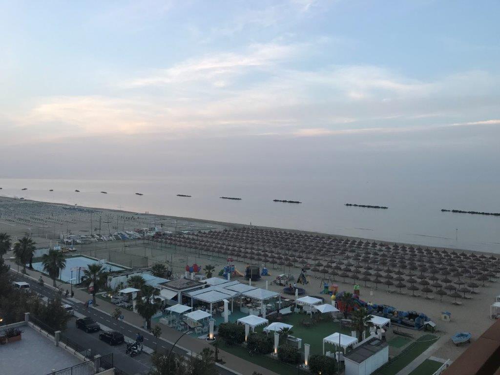 Trilocale arredato in affitto in via libia, Roseto degli Abruzzi