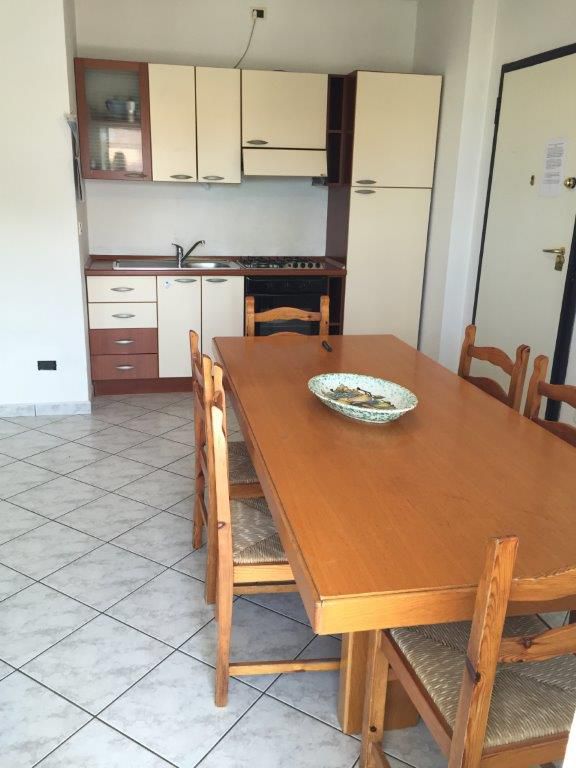 Bilocale arredato in affitto in lungomare trieste, Roseto degli Abruzzi