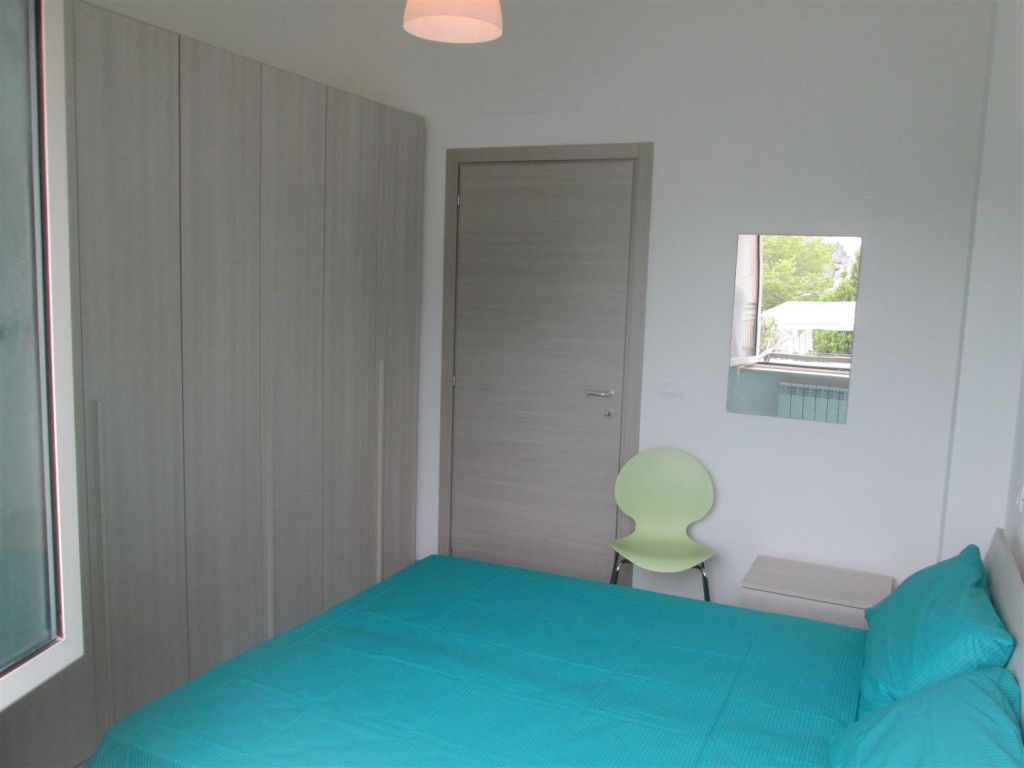 Trilocale arredato in affitto in via lincoln, Roseto degli Abruzzi