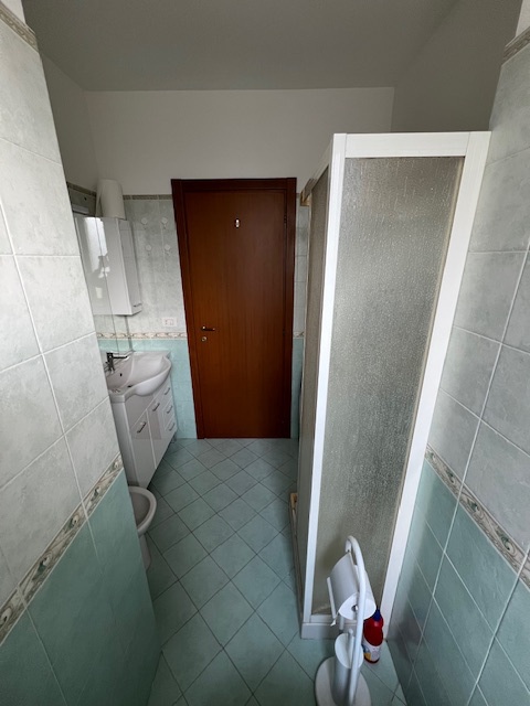 Trilocale arredato in affitto a Roseto degli Abruzzi