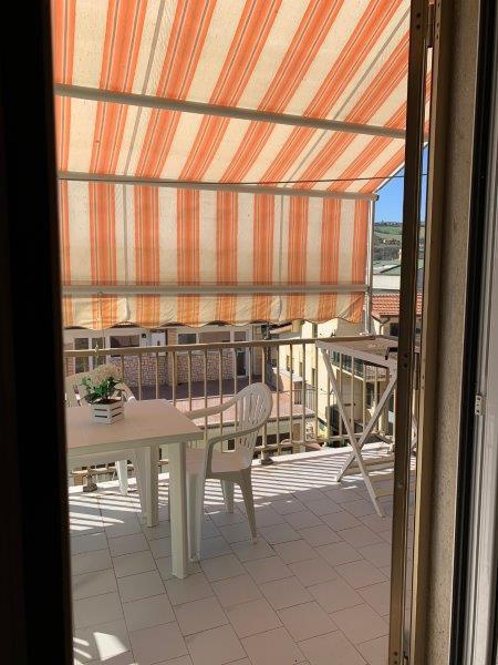 Quadrilocale arredato in affitto a Roseto degli Abruzzi