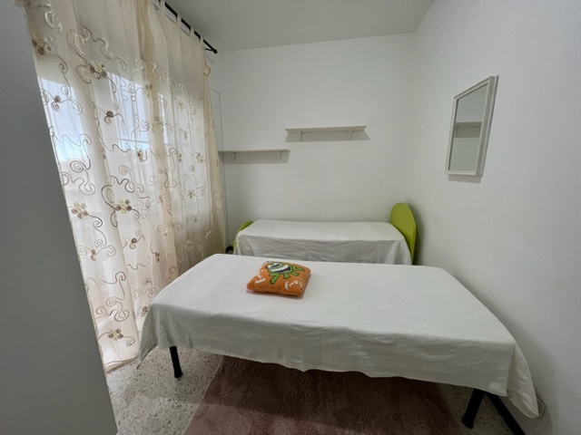 Trilocale arredato in affitto a Roseto degli Abruzzi