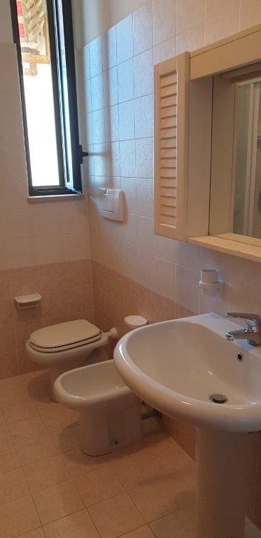 Bilocale arredato in affitto a Roseto degli Abruzzi