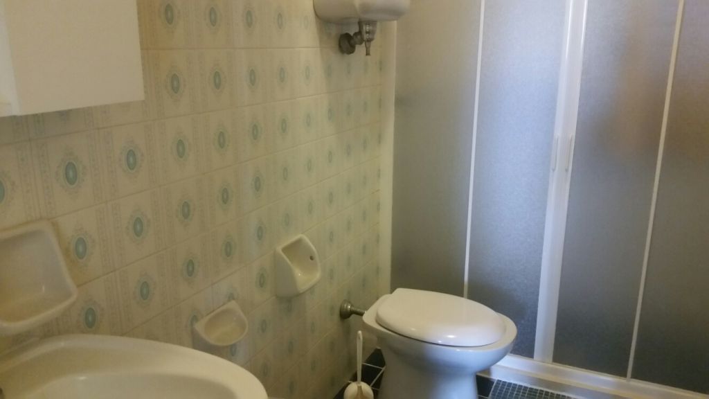 Quadrilocale arredato in affitto in via nazionale, Roseto degli Abruzzi