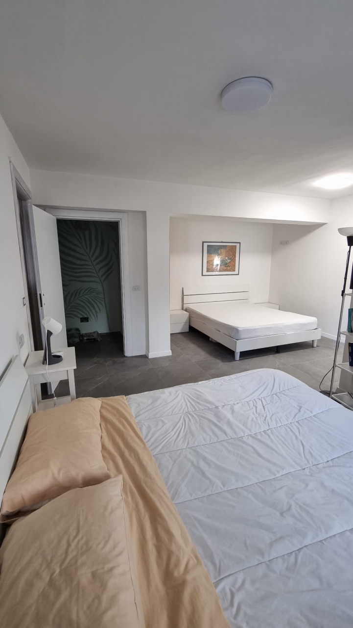 Casa indipendente arredata in affitto a Roseto degli Abruzzi