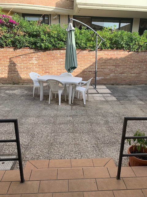 Casa indipendente arredata in affitto a Roseto degli Abruzzi