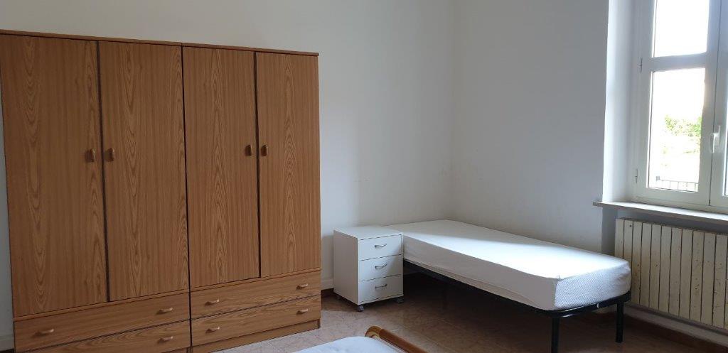 Quadrilocale arredato in affitto in via nazionale, Roseto degli Abruzzi