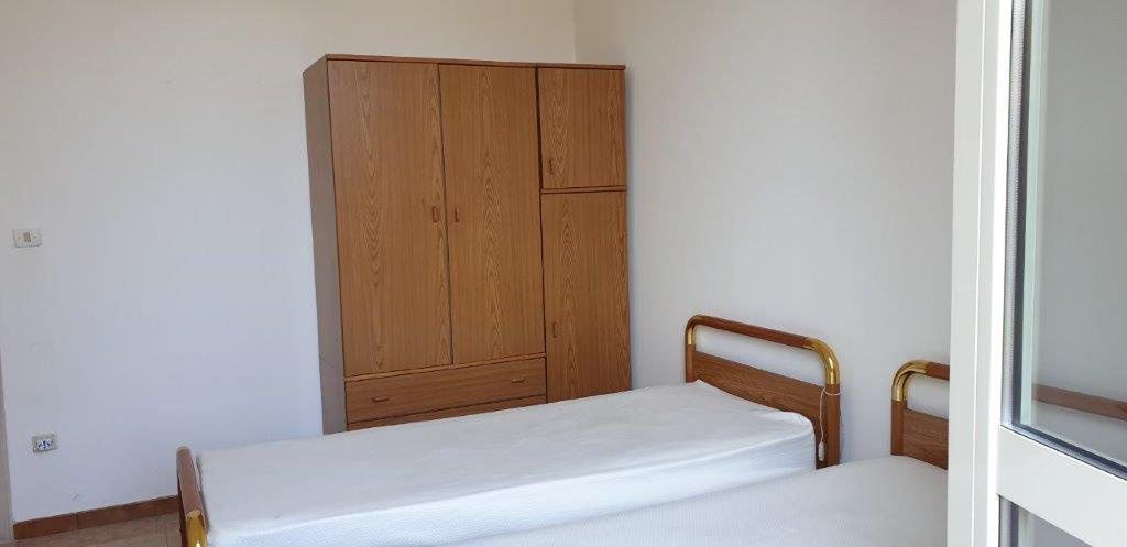 Quadrilocale arredato in affitto in via nazionale, Roseto degli Abruzzi