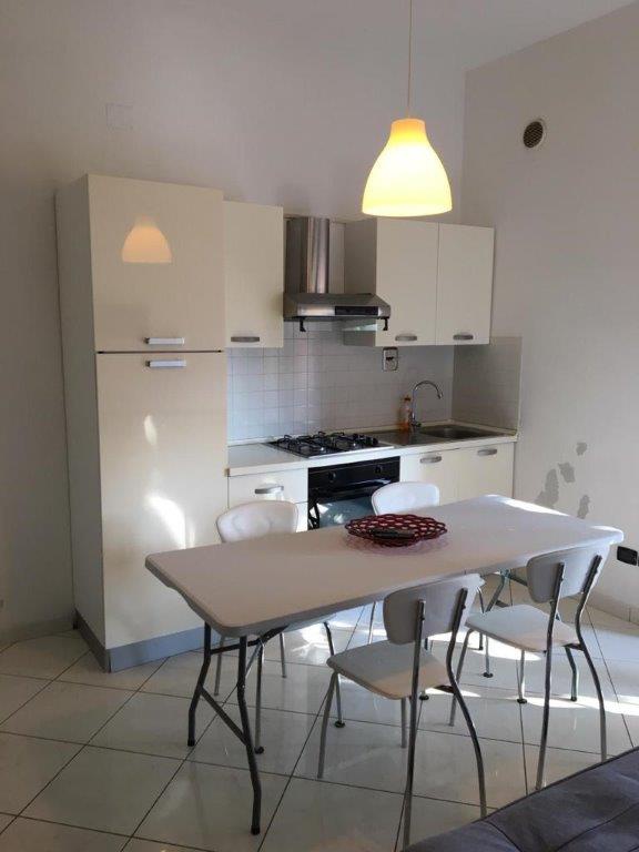 Bilocale arredato in affitto in via nazionale, Roseto degli Abruzzi
