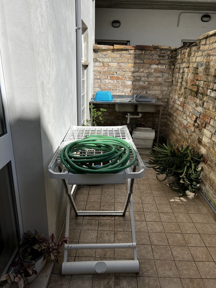 Trilocale arredato in affitto a Roseto degli Abruzzi