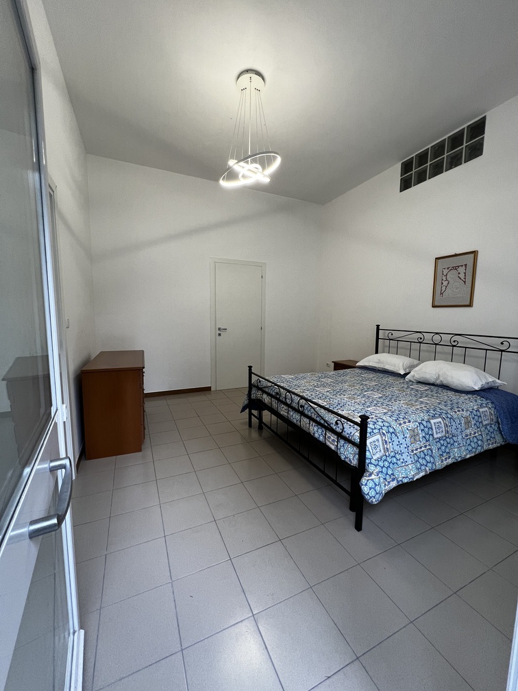 Trilocale arredato in affitto a Roseto degli Abruzzi