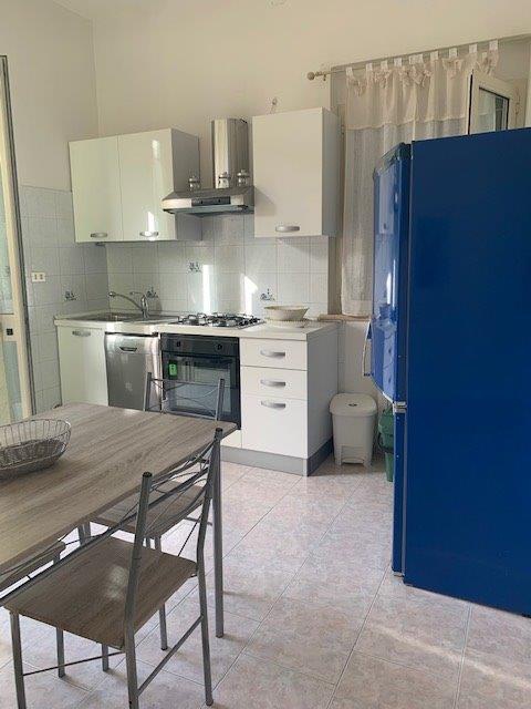 Casa indipendente arredata in affitto a Roseto degli Abruzzi