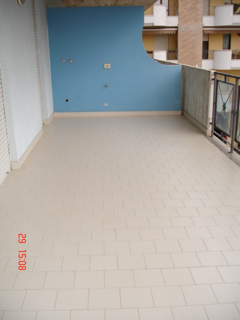 Trilocale arredato in affitto in lungomare roma, Roseto degli Abruzzi