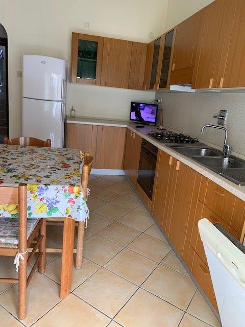 Trilocale arredato in affitto a Roseto degli Abruzzi