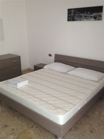 Trilocale arredato in affitto a Roseto degli Abruzzi