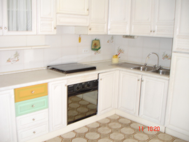 Quadrilocale arredato in affitto a Roseto degli Abruzzi