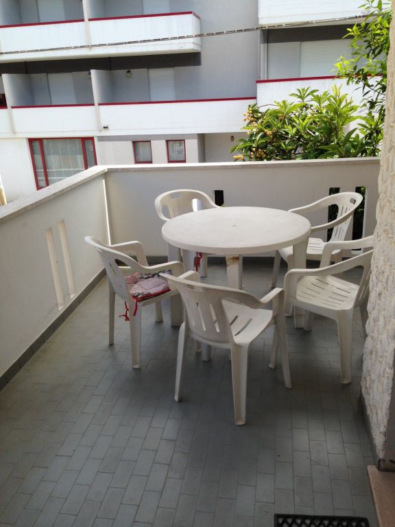 Quadrilocale arredato in affitto a Roseto degli Abruzzi