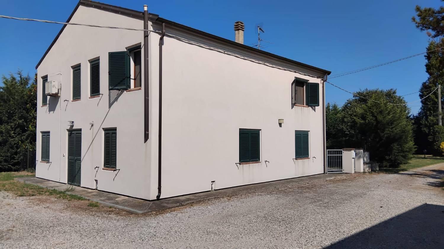 Villa in vendita a Tresignana