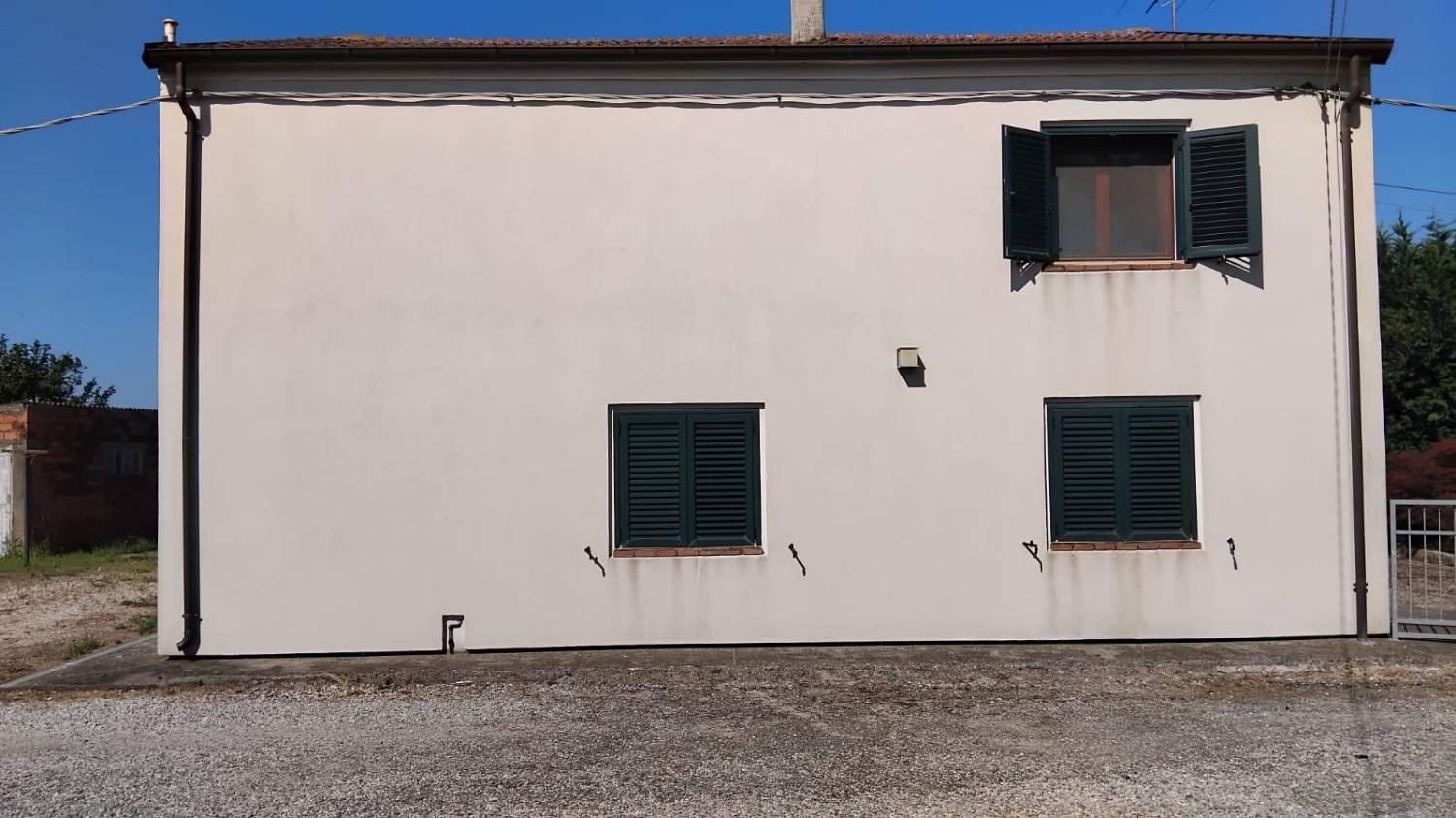 Villa in vendita a Tresignana