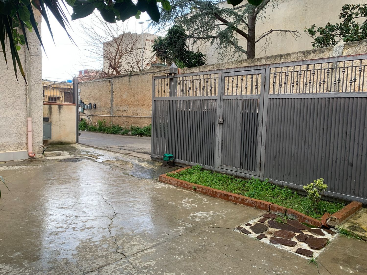 Villa in vendita in via via francesco nullo 1, Palermo