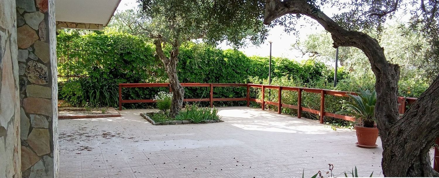 Villa vista mare in strada strada ferrante 0, Casteldaccia
