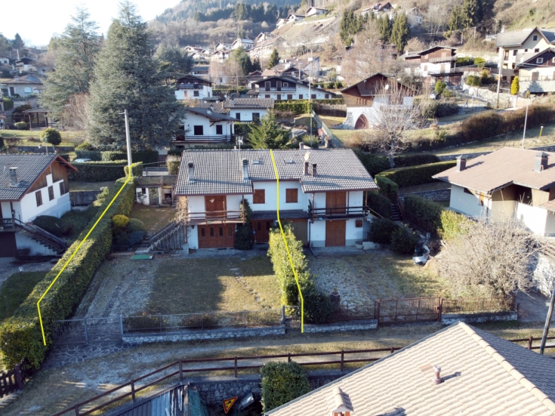 Villa in vendita a Borno