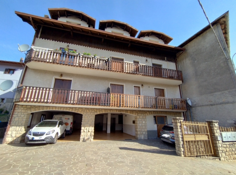 Quadrilocale in vendita a Ossimo