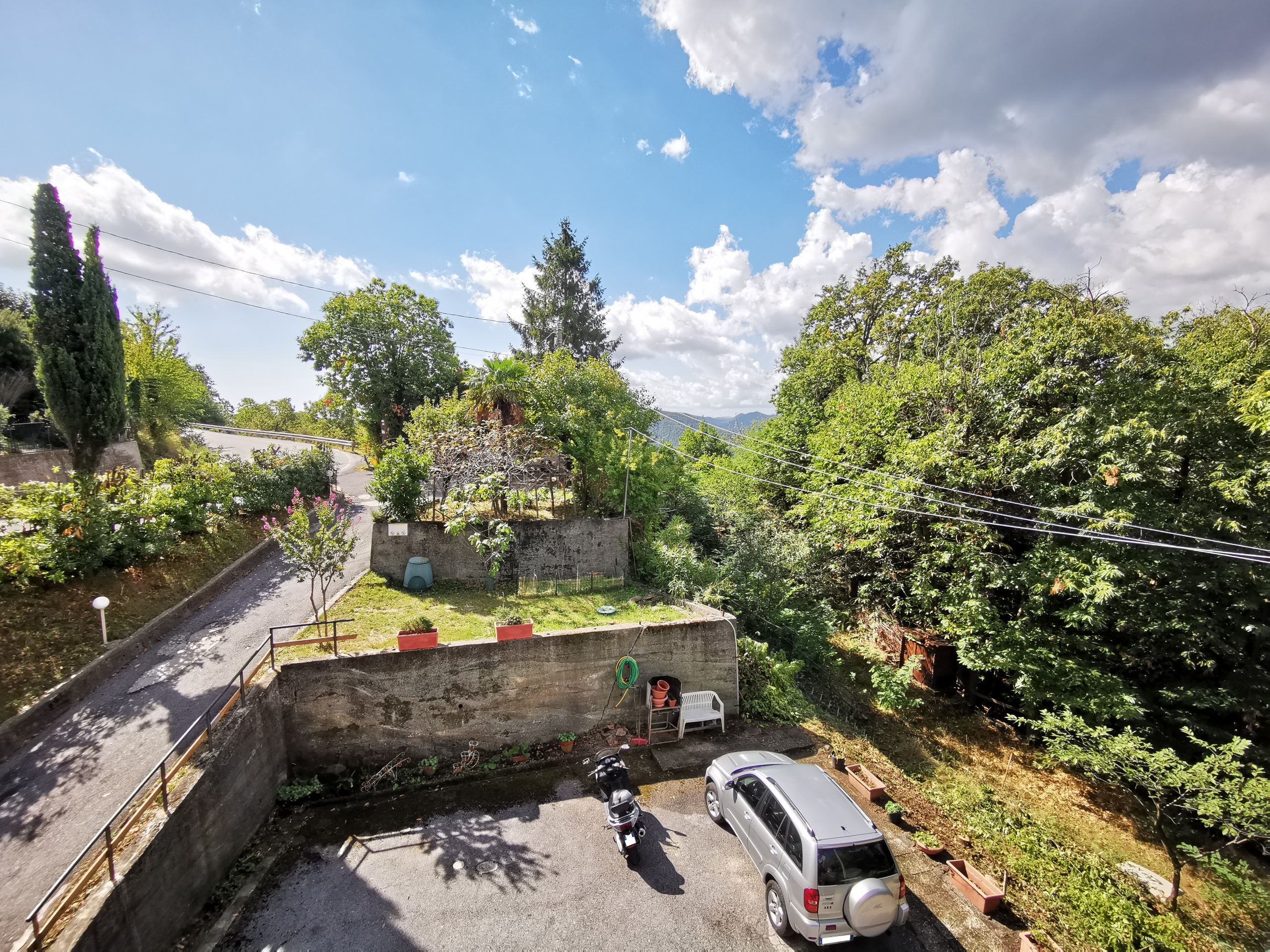 Quadrilocale con giardino, Stella rovieto superiore