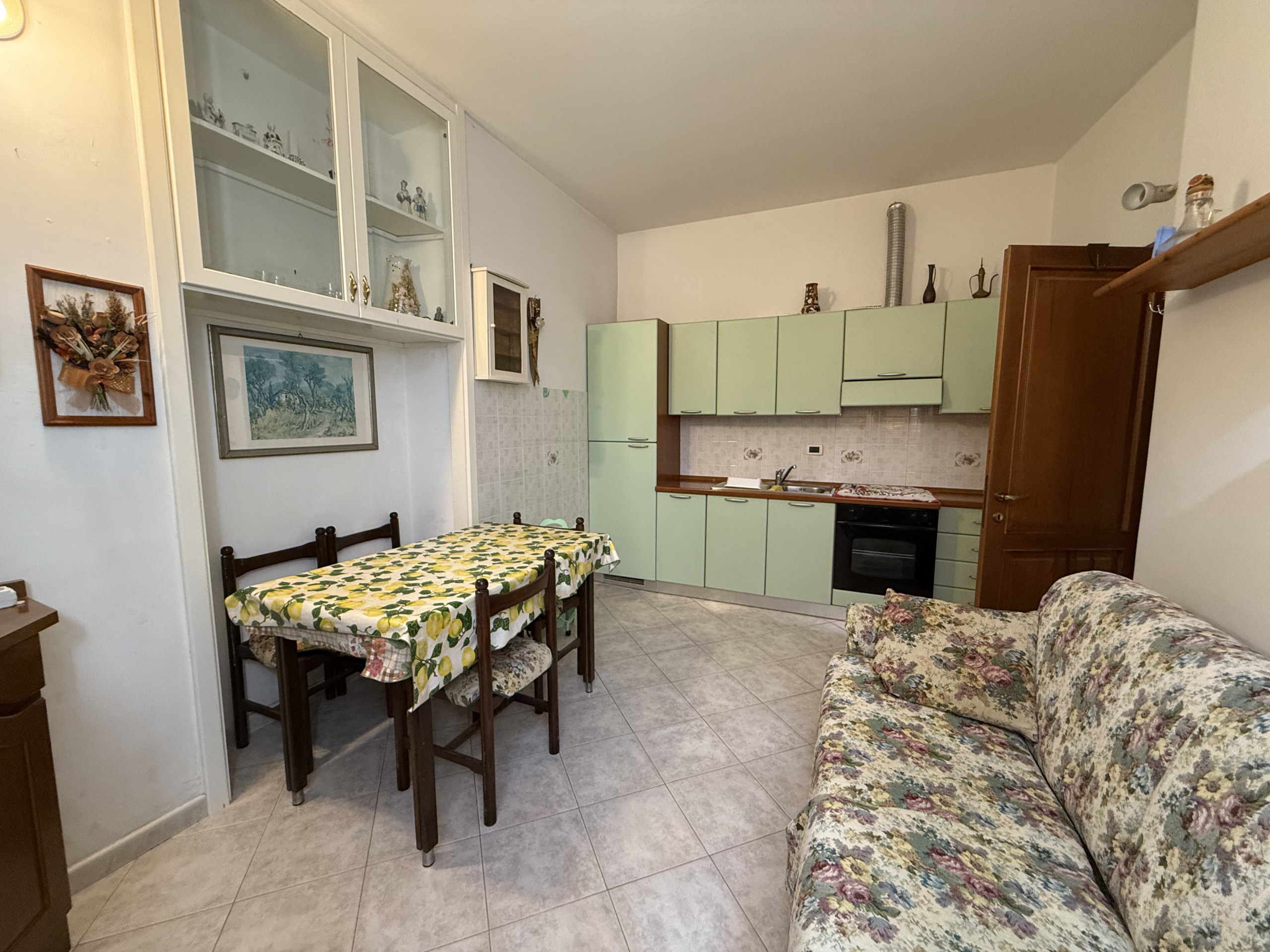 Trilocale con giardino a Varazze