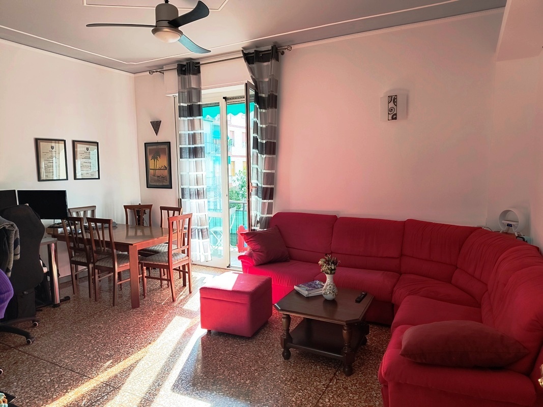 Quadrilocale con box a Albissola Marina