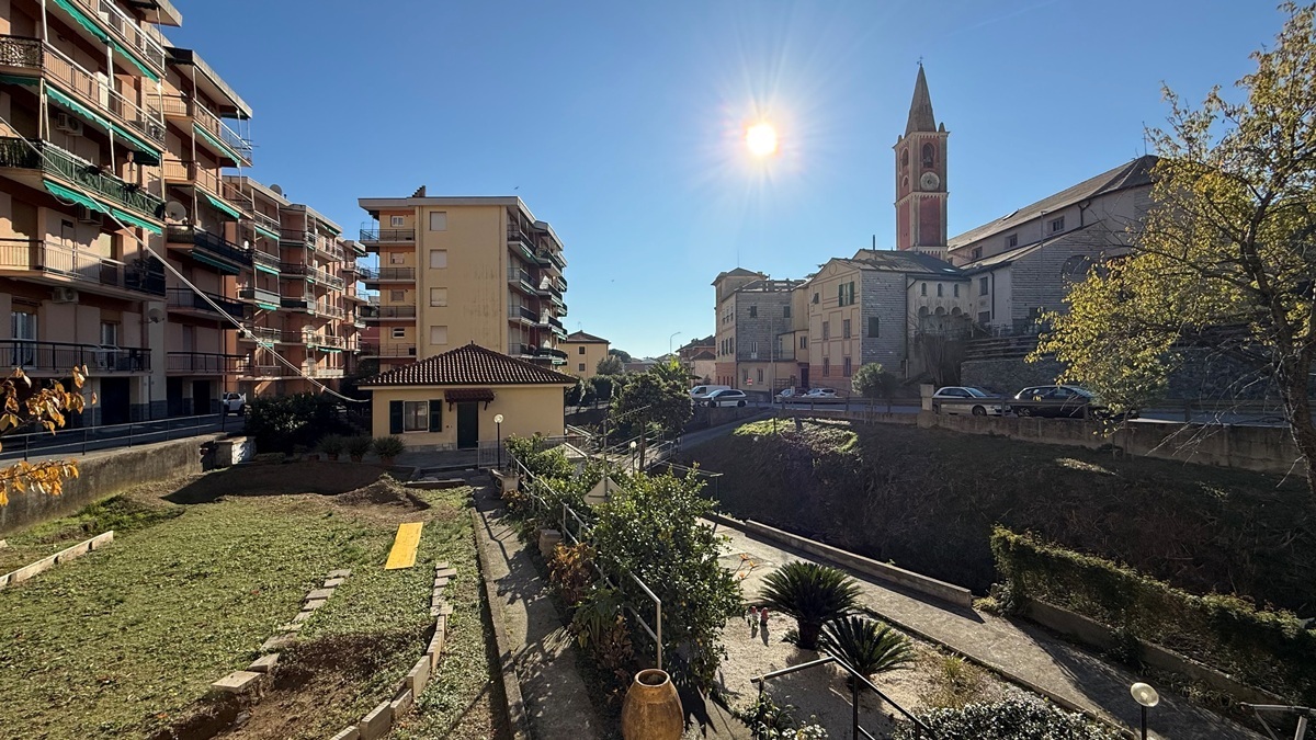 Appartamento in vendita a Celle Ligure