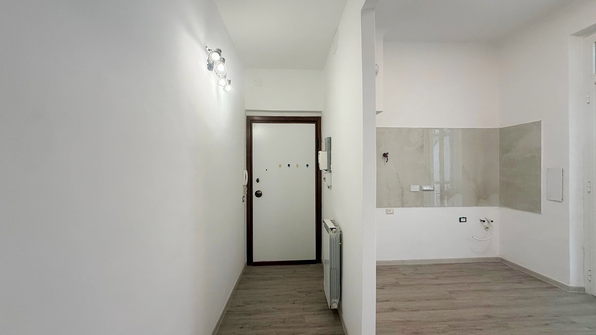 Bilocale ristrutturato a Vado Ligure