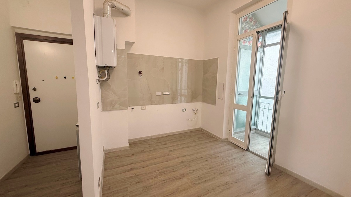 Bilocale ristrutturato a Vado Ligure