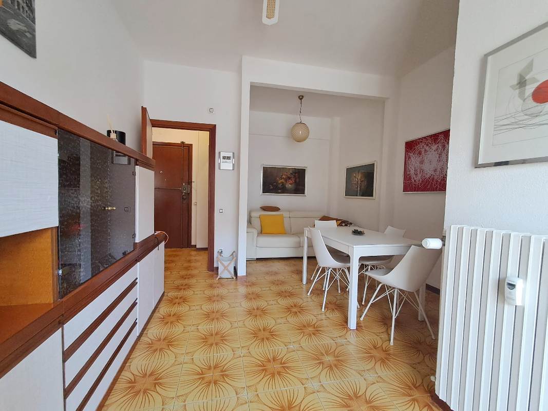 Bilocale con terrazzo a Ceriale