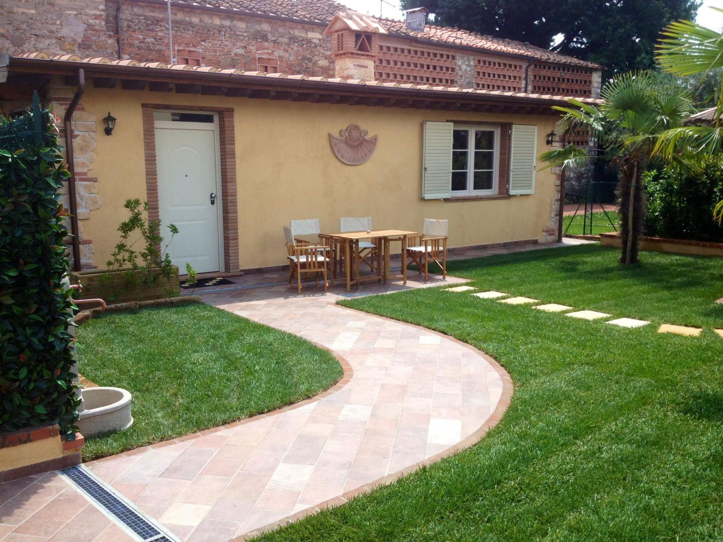 Villa arredata in affitto, Lucca san cassiano a vico