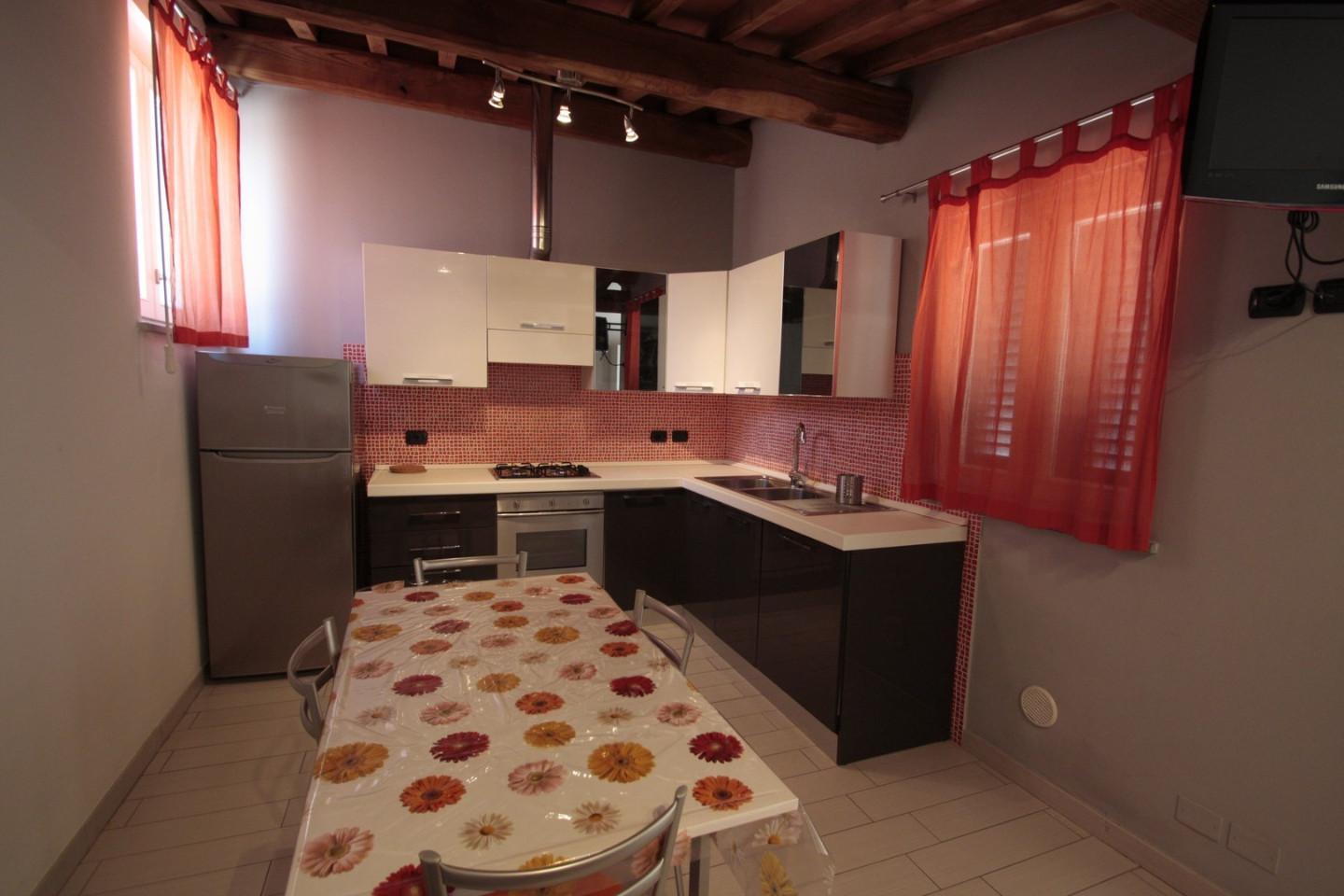 Bilocale arredato in affitto, Lucca san marco