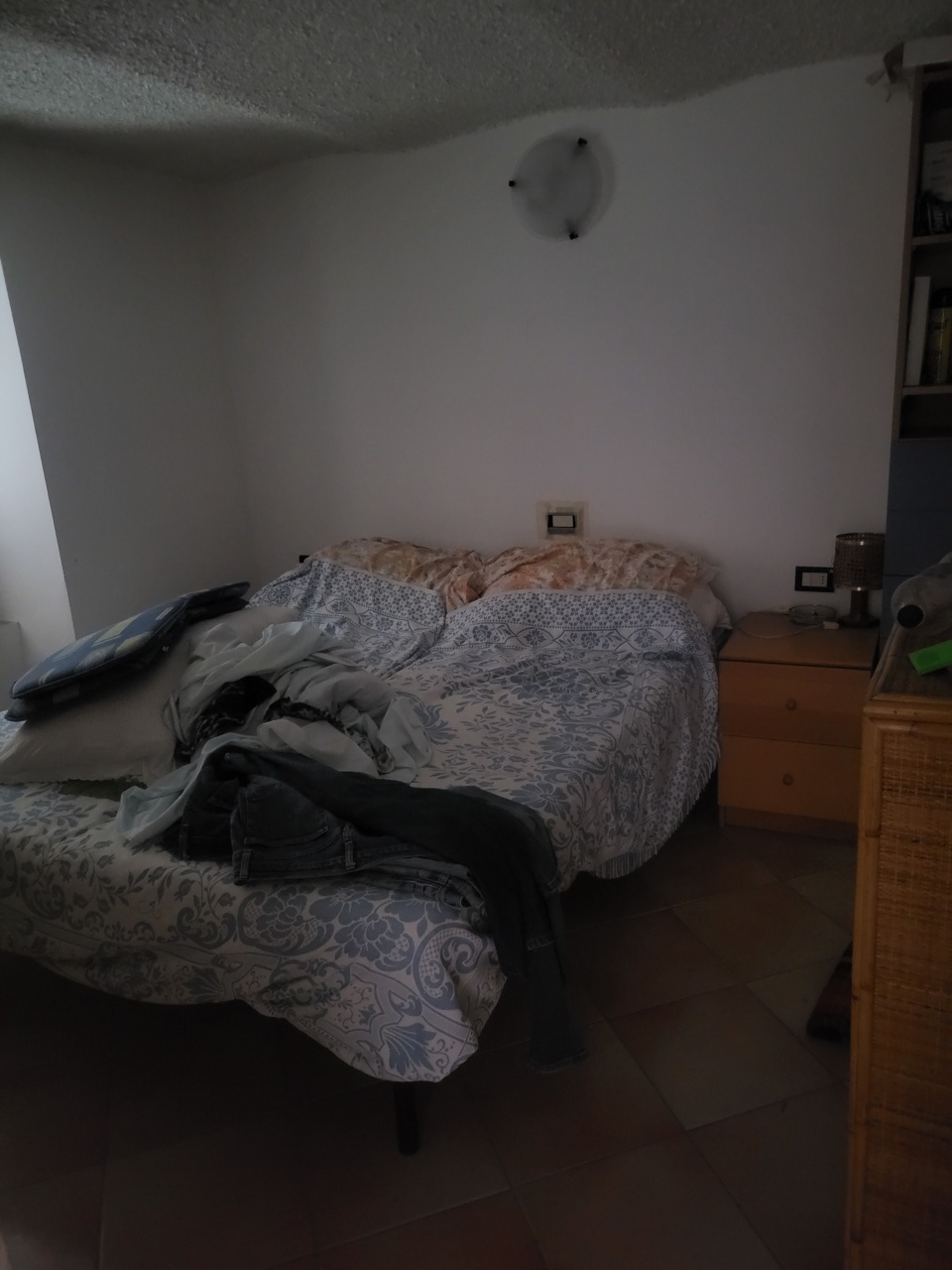 Villa con giardino in frazione piuzzo, Cabella Ligure